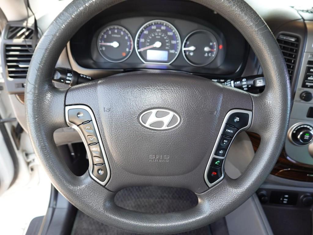 used 2010 Hyundai Santa Fe car, priced at $5,950