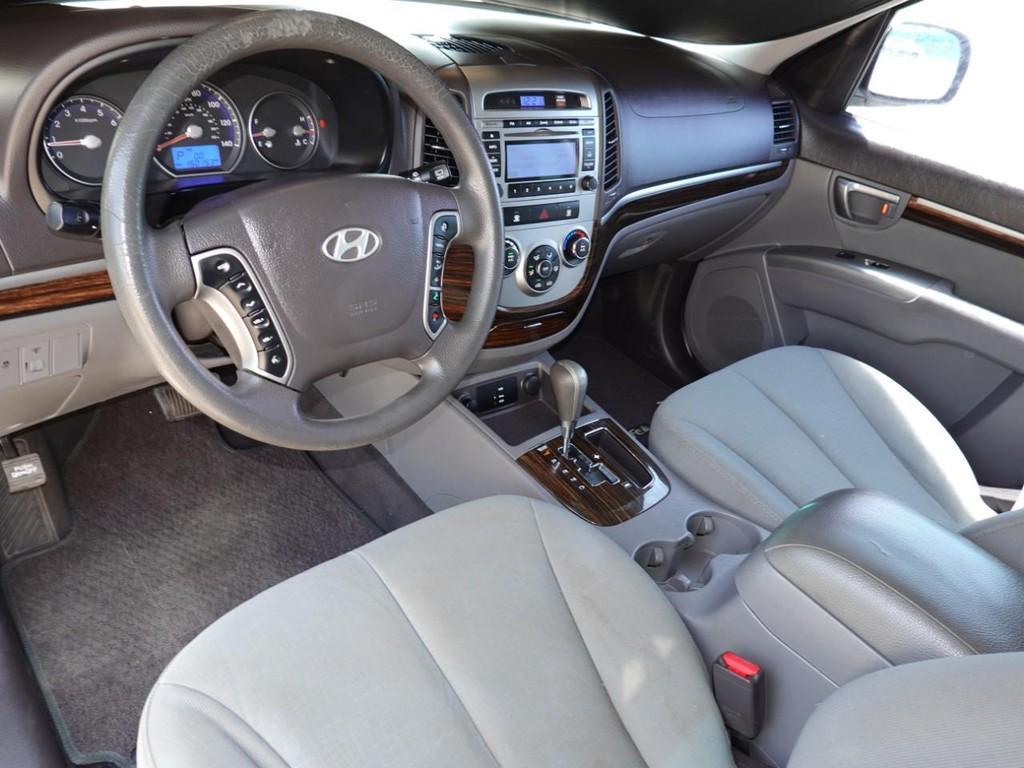 used 2010 Hyundai Santa Fe car, priced at $5,950