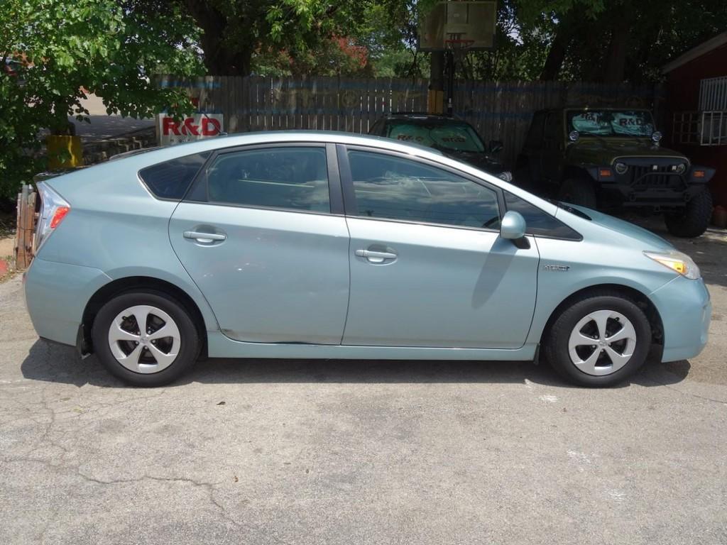 used 2013 Toyota Prius car, priced at $9,950