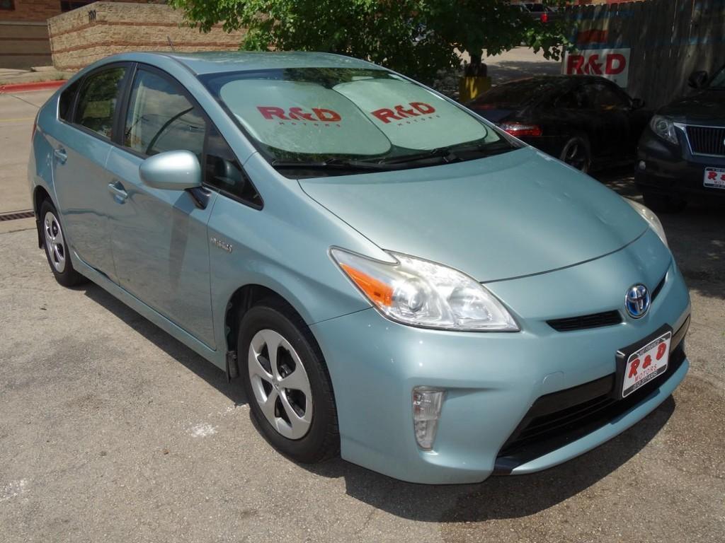 used 2013 Toyota Prius car, priced at $9,950