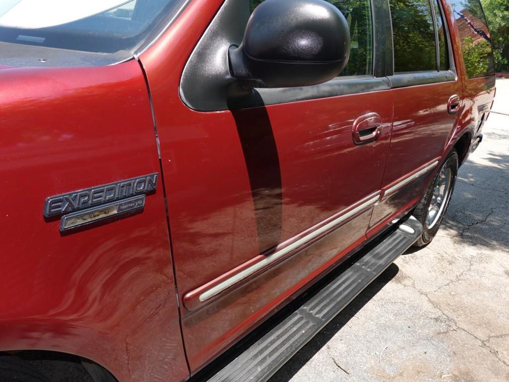 used 2001 Ford Expedition car, priced at $3,950