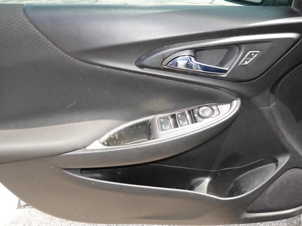 used 2019 Chevrolet Malibu car, priced at $11,950