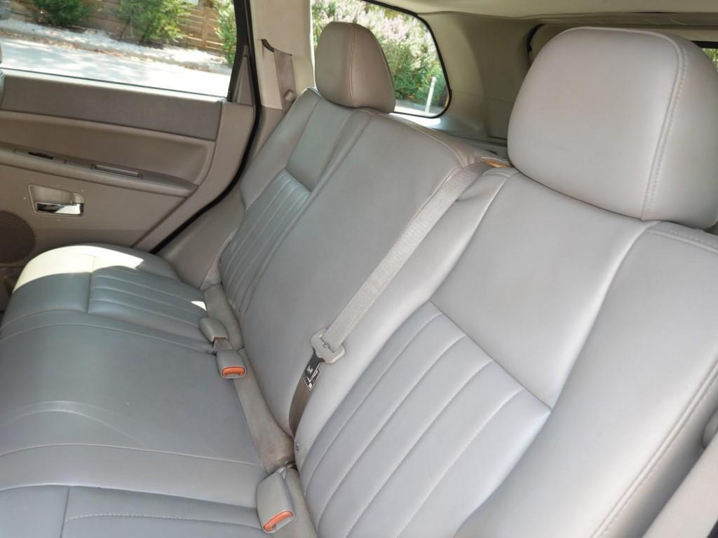 used 2006 Jeep Grand Cherokee car, priced at $5,950