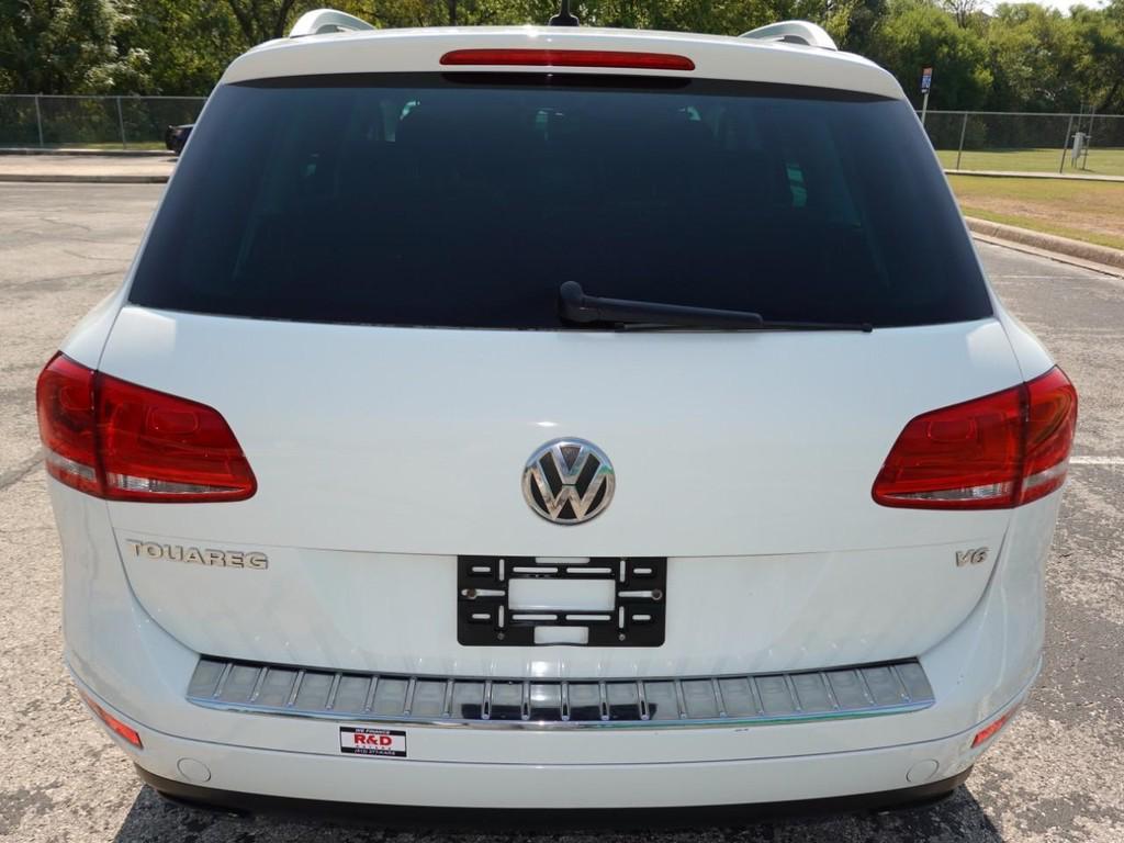 used 2013 Volkswagen Touareg car, priced at $10,950