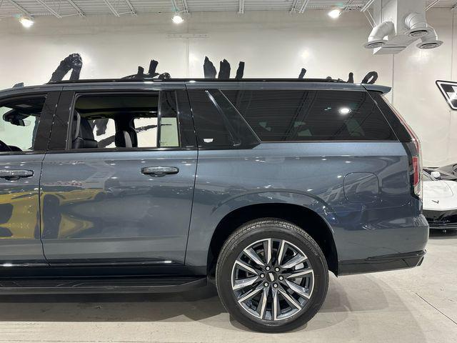 used 2021 Cadillac Escalade ESV car, priced at $55,995