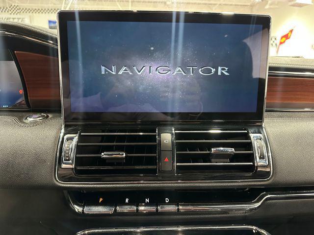 used 2022 Lincoln Navigator car, priced at $51,995