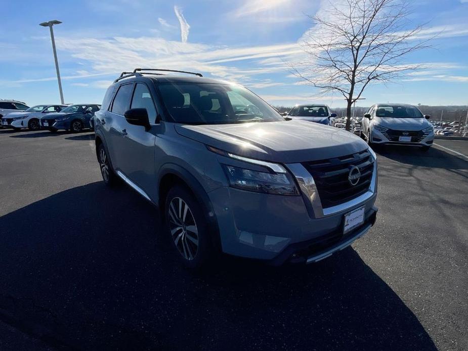 new 2025 Nissan Pathfinder car, priced at $47,950