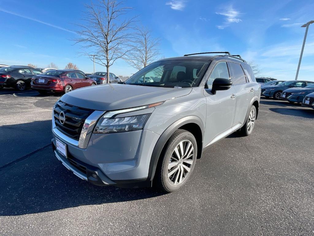 new 2025 Nissan Pathfinder car, priced at $47,950