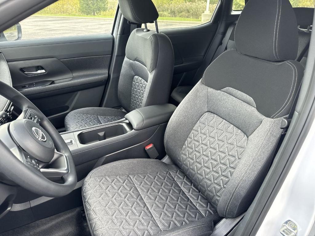 new 2026 Nissan Kicks car, priced at $26,354