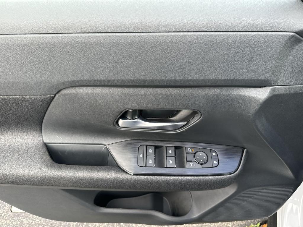 new 2026 Nissan Kicks car, priced at $26,354