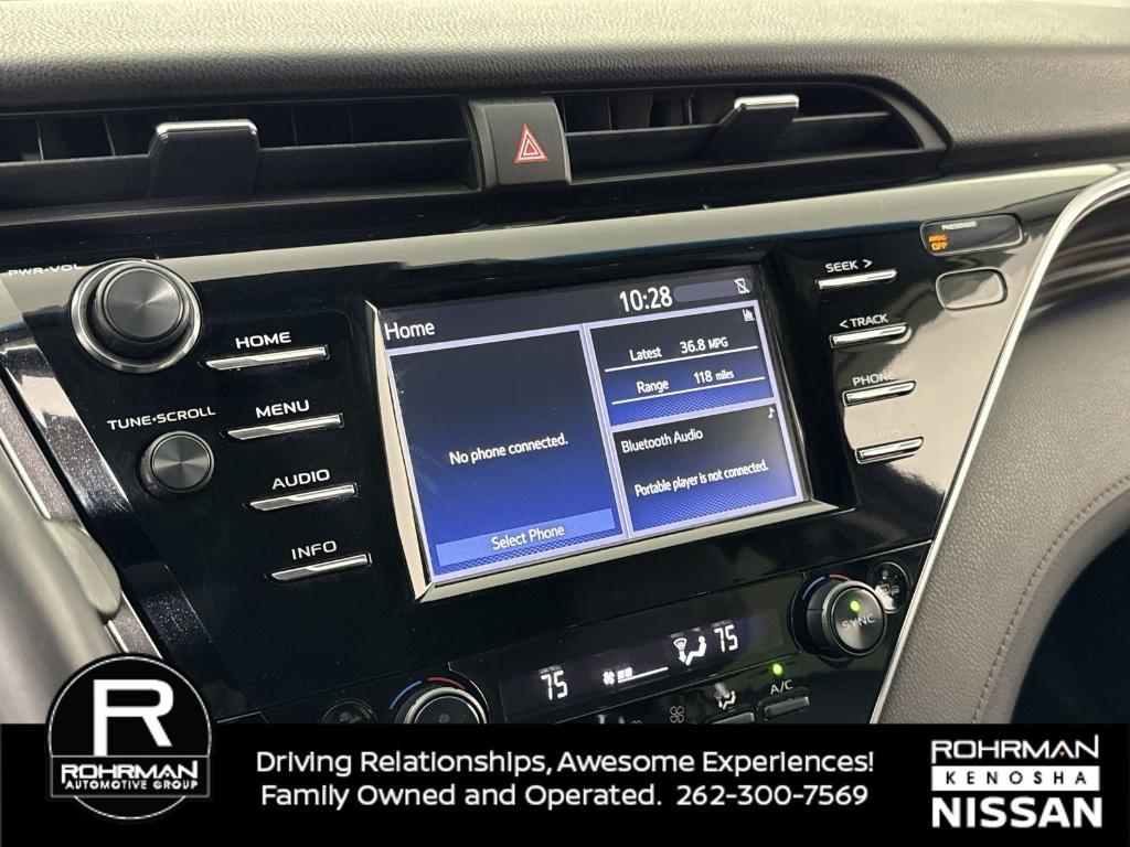 used 2018 Toyota Camry Hybrid car, priced at $15,116