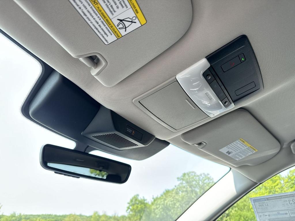 new 2025 Nissan Pathfinder car, priced at $44,014