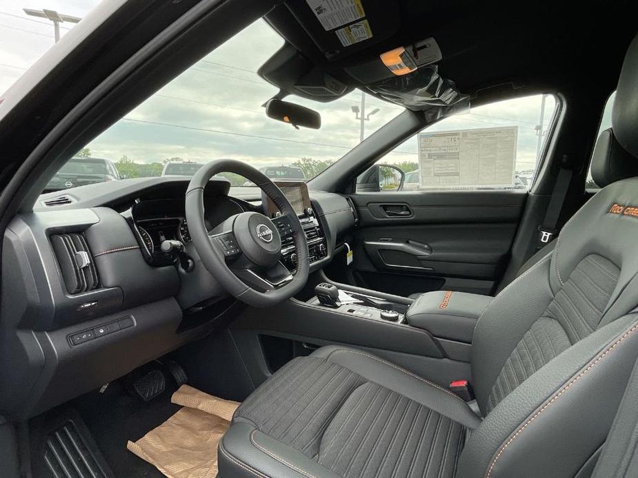 new 2024 Nissan Pathfinder car, priced at $38,410