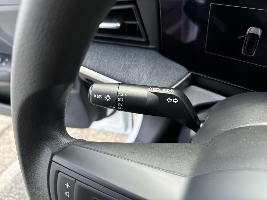 new 2025 Nissan Kicks car, priced at $24,919