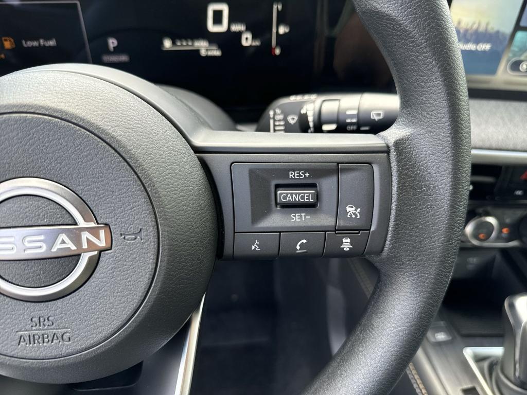 new 2025 Nissan Kicks car, priced at $24,919