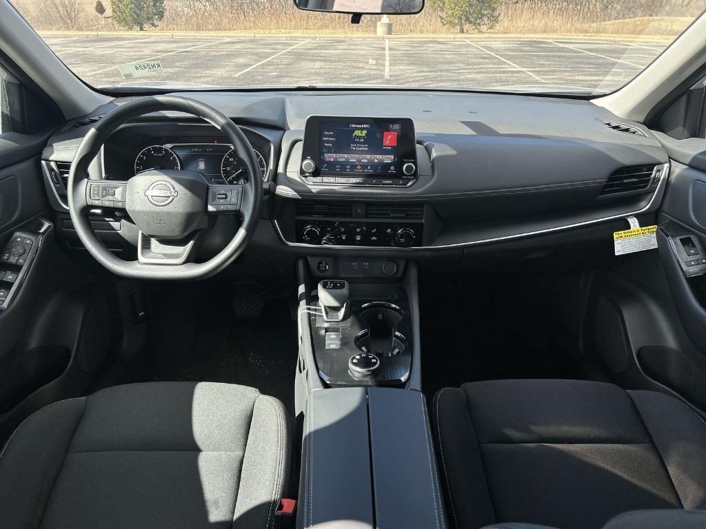 new 2025 Nissan Rogue car, priced at $30,919
