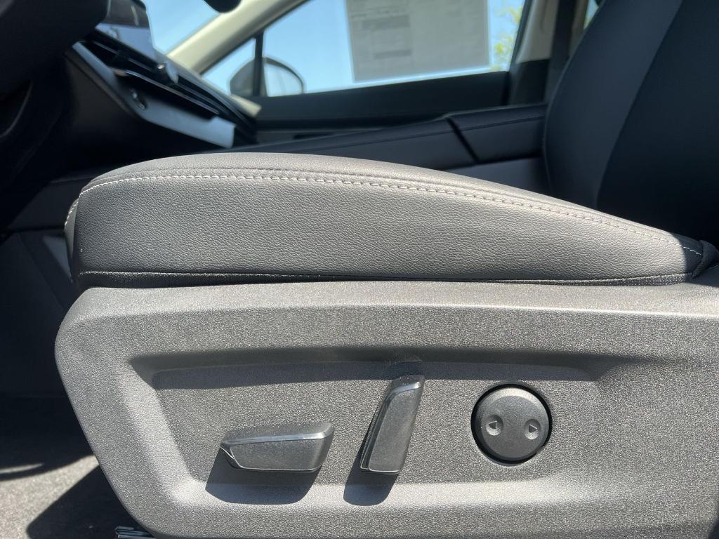 new 2025 Nissan Murano car, priced at $40,950