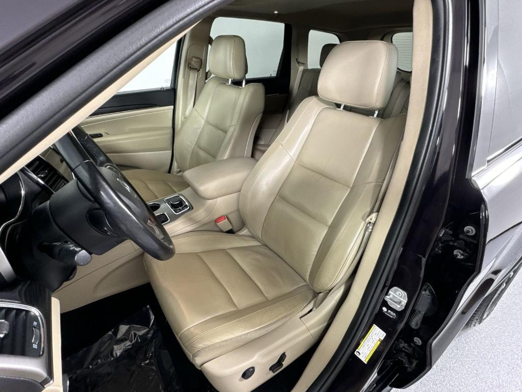 used 2021 Jeep Grand Cherokee car, priced at $24,922