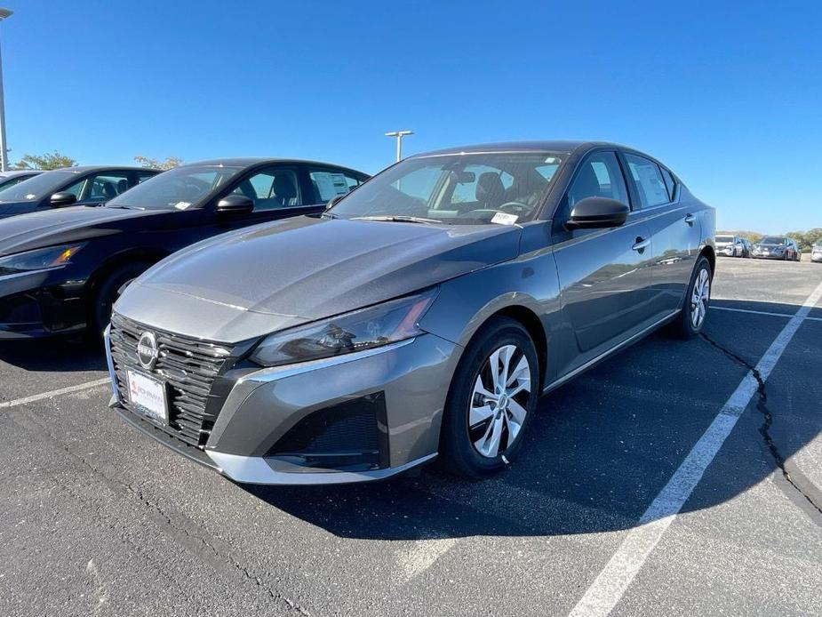 new 2025 Nissan Altima car, priced at $22,843