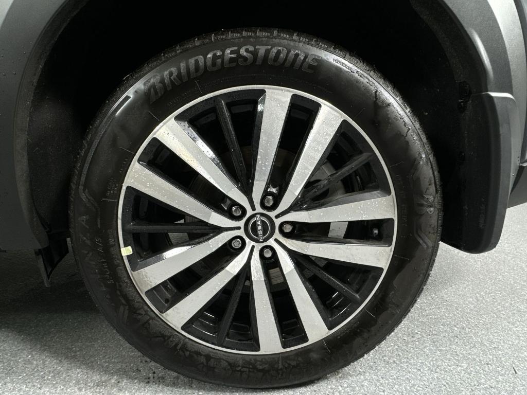 used 2025 Nissan Pathfinder car, priced at $45,316