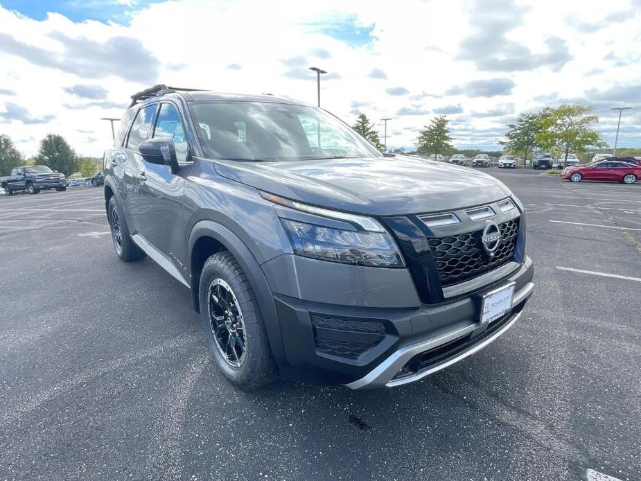 new 2024 Nissan Pathfinder car, priced at $38,452