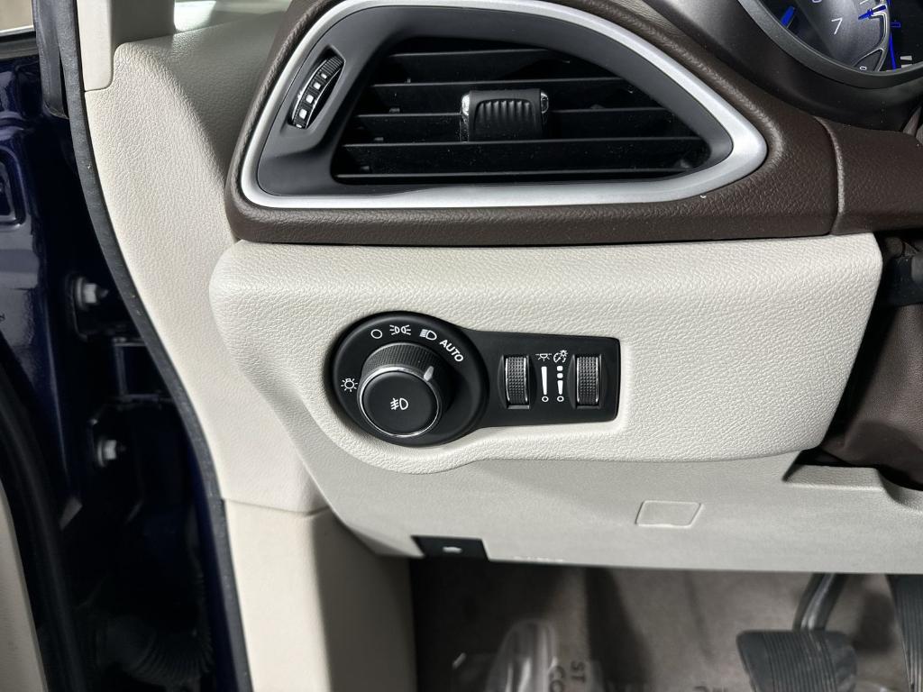 used 2018 Chrysler Pacifica car, priced at $14,959