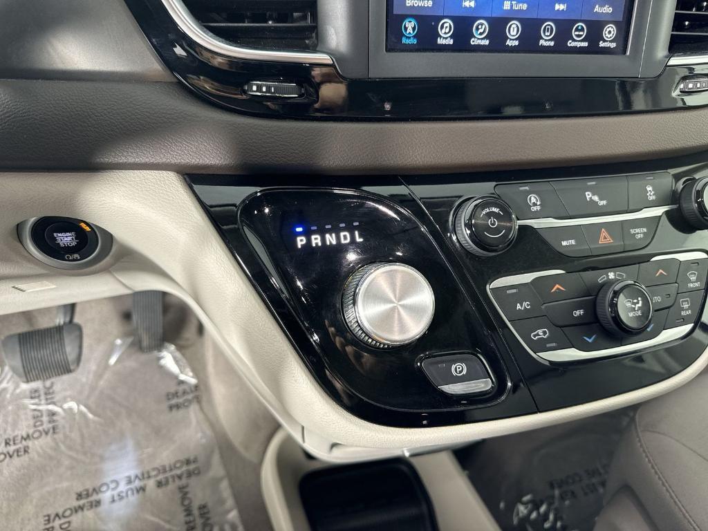 used 2018 Chrysler Pacifica car, priced at $14,959
