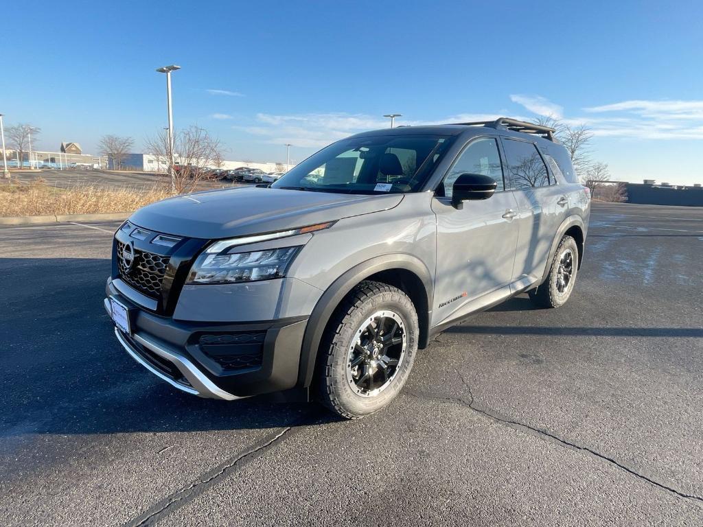 new 2025 Nissan Pathfinder car, priced at $41,016