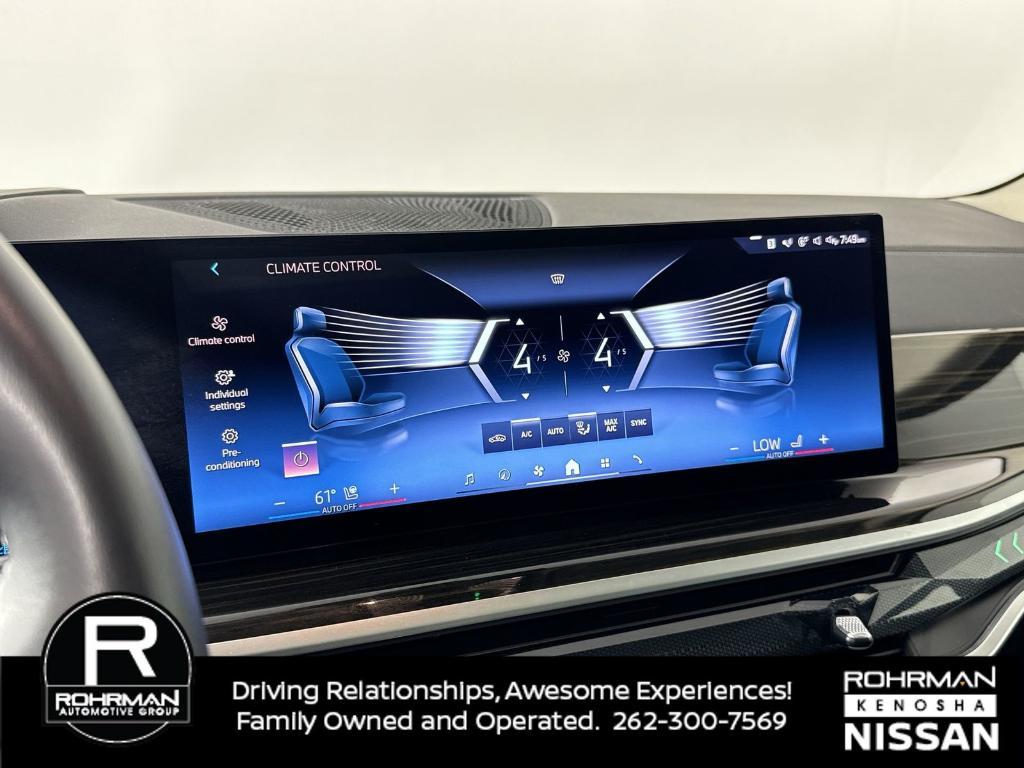 used 2025 BMW X7 car, priced at $58,189