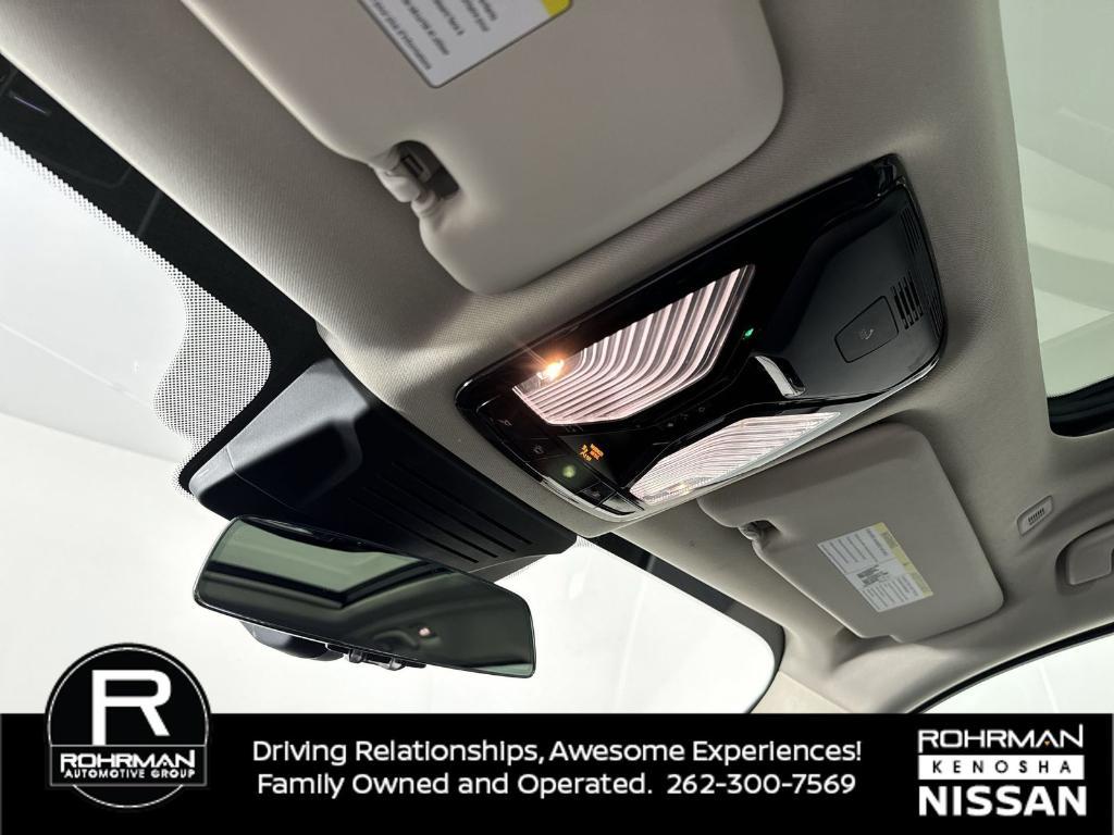 used 2025 BMW X7 car, priced at $58,189