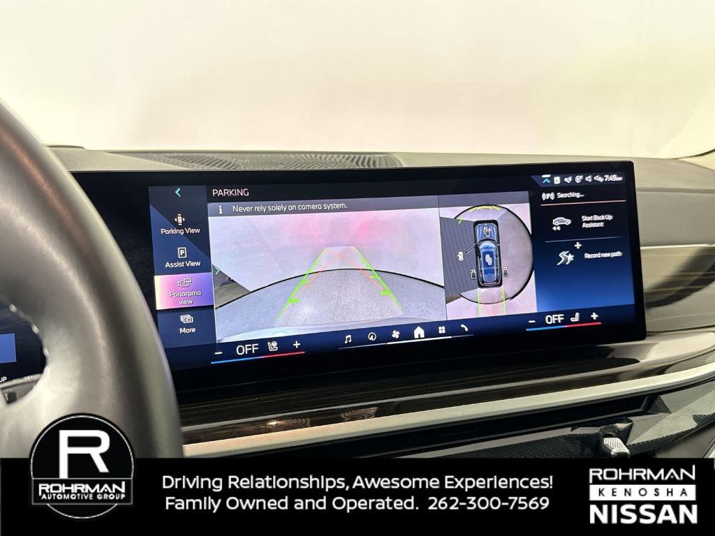 used 2025 BMW X7 car, priced at $58,189