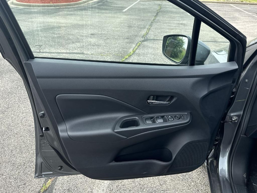 new 2025 Nissan Versa car, priced at $21,982
