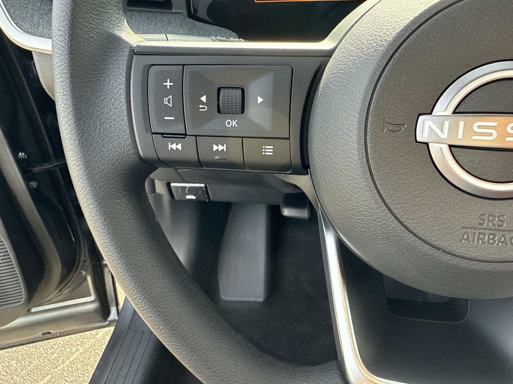 new 2025 Nissan Kicks car, priced at $24,991