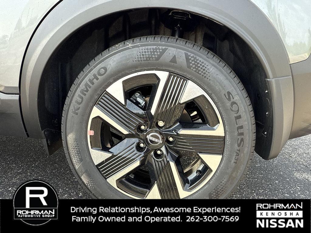 new 2025 Nissan Kicks car, priced at $24,991