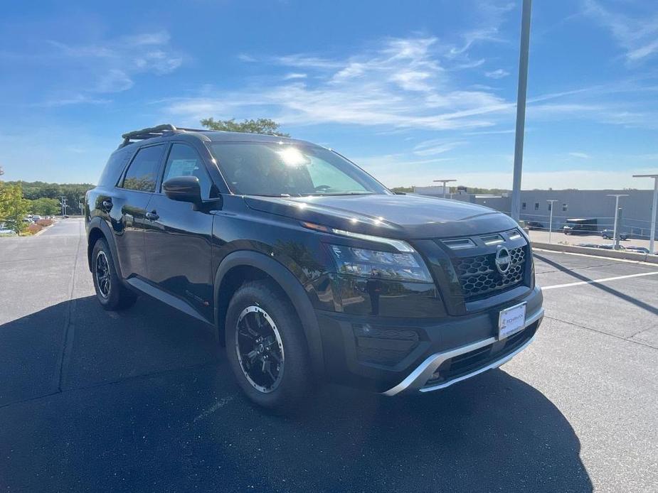 new 2024 Nissan Pathfinder car, priced at $38,381