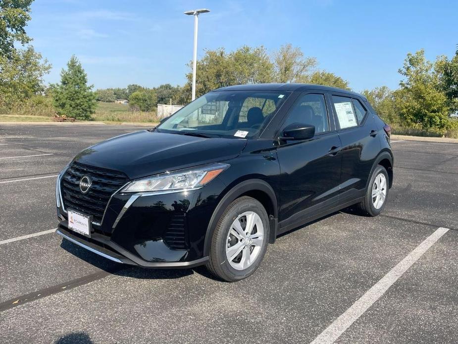 new 2024 Nissan Kicks car, priced at $17,071