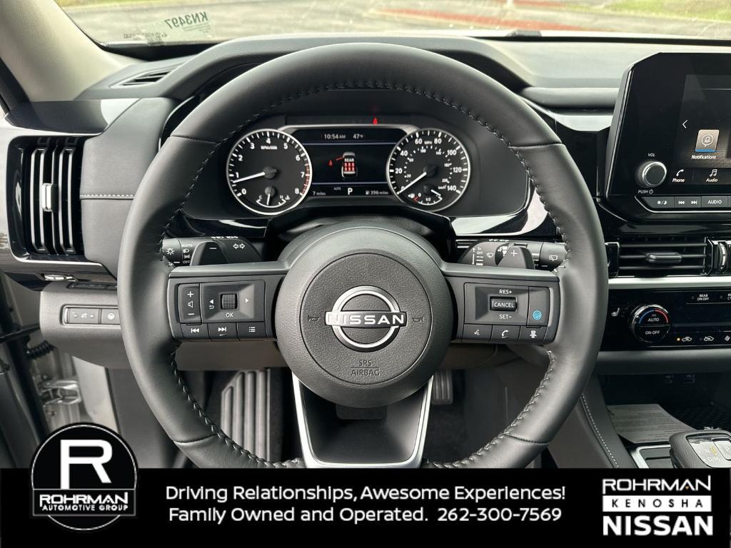 new 2025 Nissan Pathfinder car, priced at $32,775