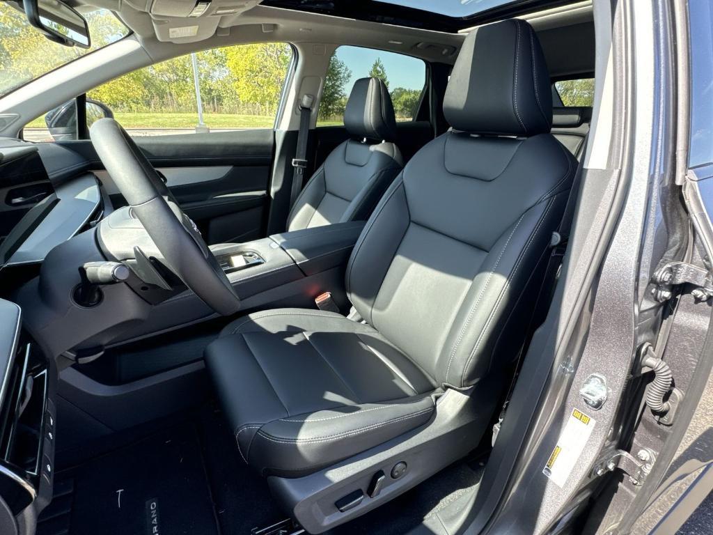 new 2025 Nissan Murano car, priced at $38,132