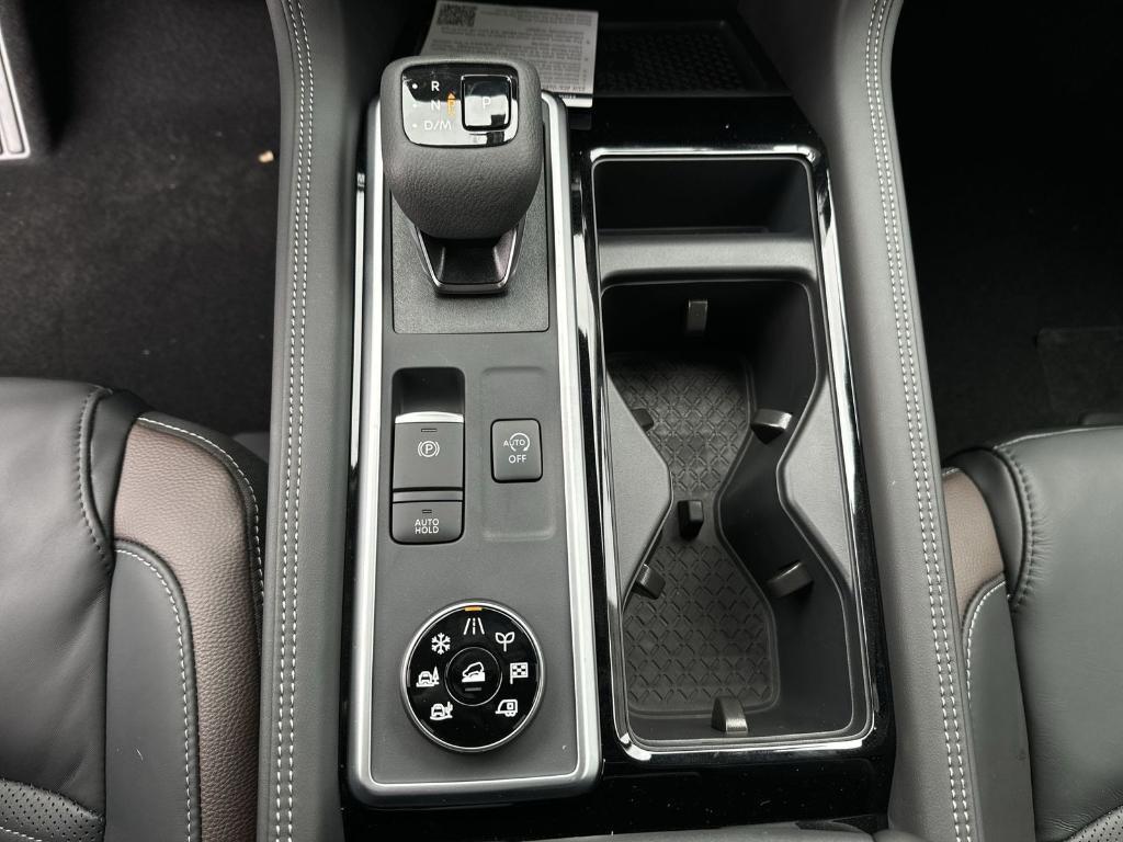 new 2025 Nissan Pathfinder car, priced at $44,131