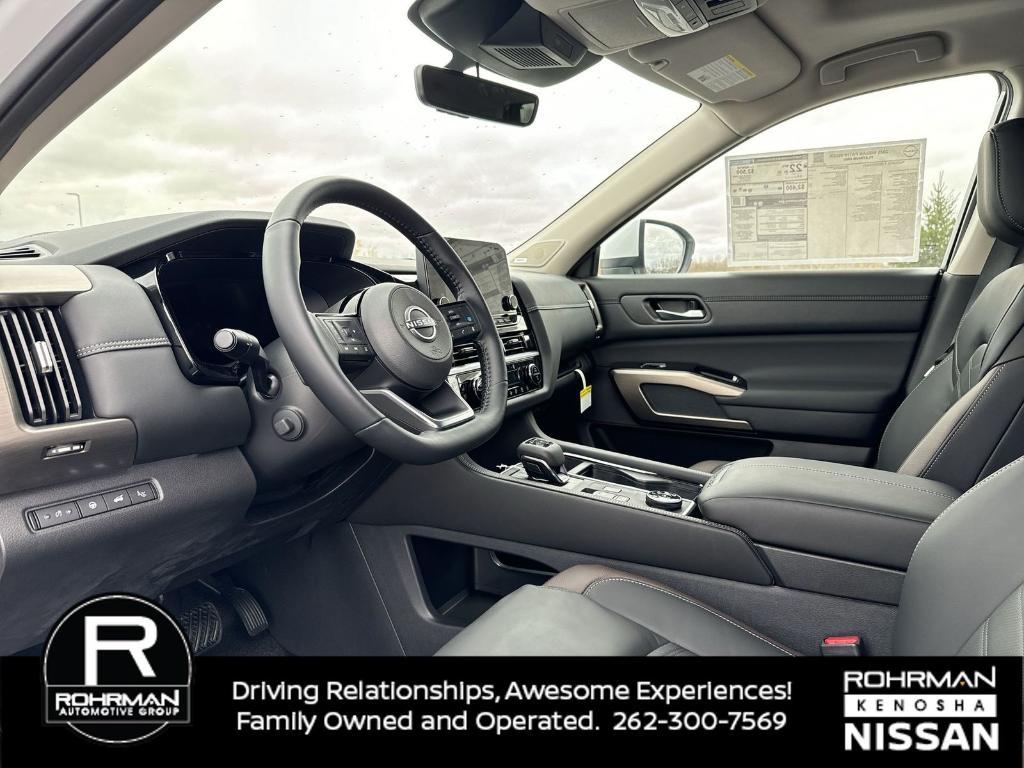 new 2025 Nissan Pathfinder car, priced at $44,131