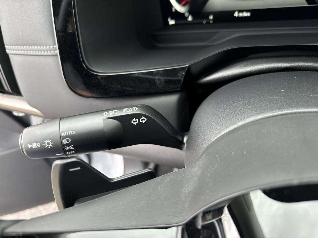 new 2025 Nissan Pathfinder car, priced at $44,131