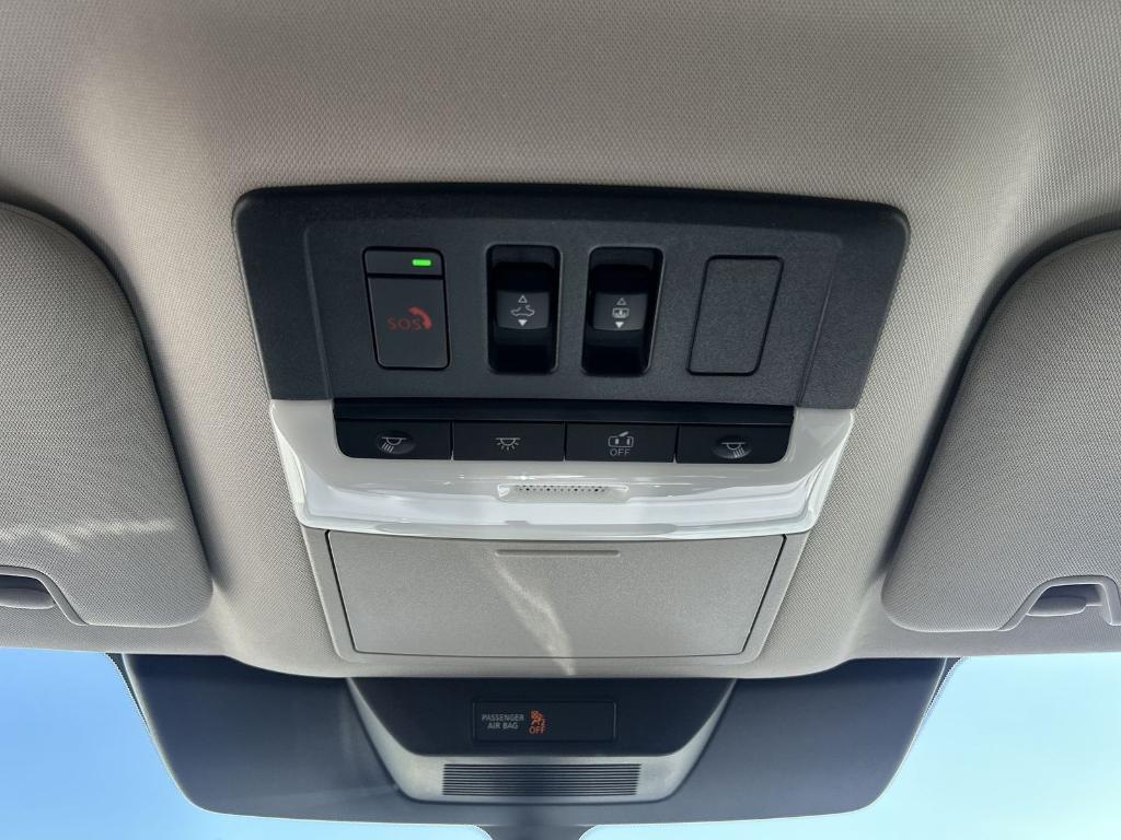 new 2025 Nissan Pathfinder car, priced at $37,441