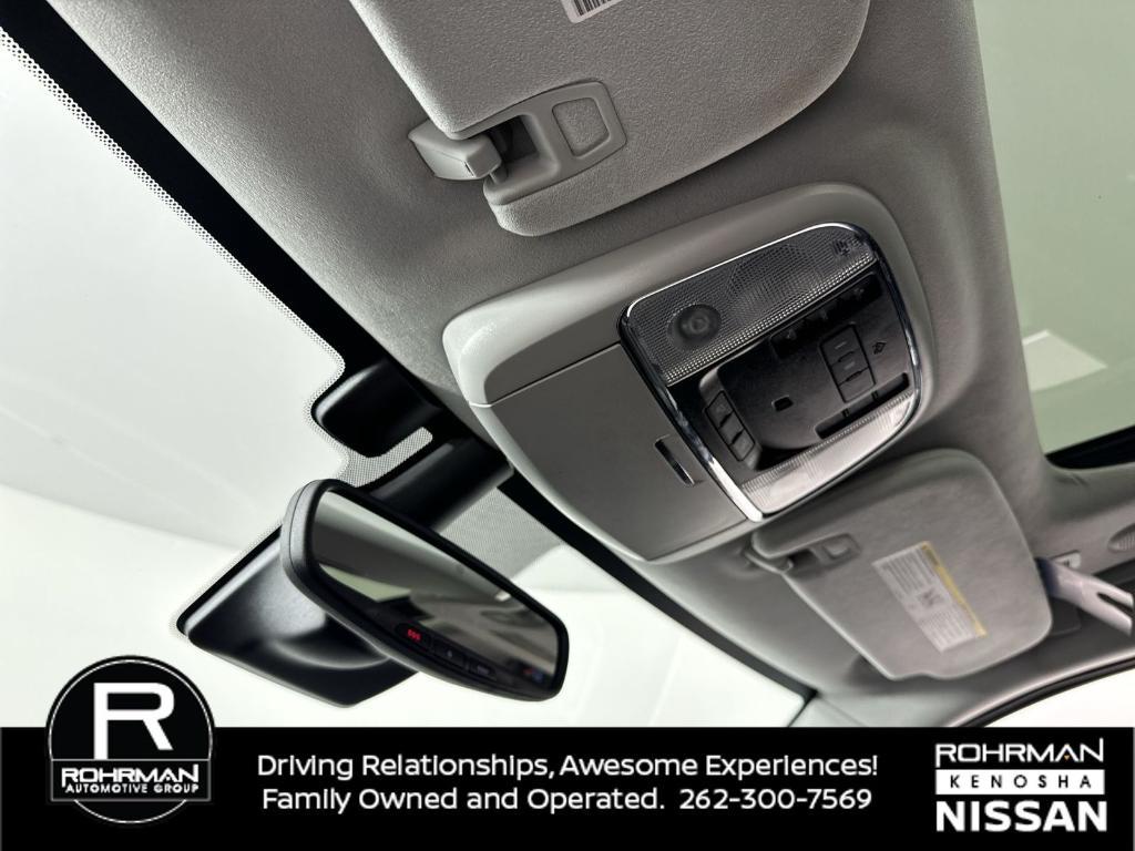 used 2018 Jeep Grand Cherokee car, priced at $19,181