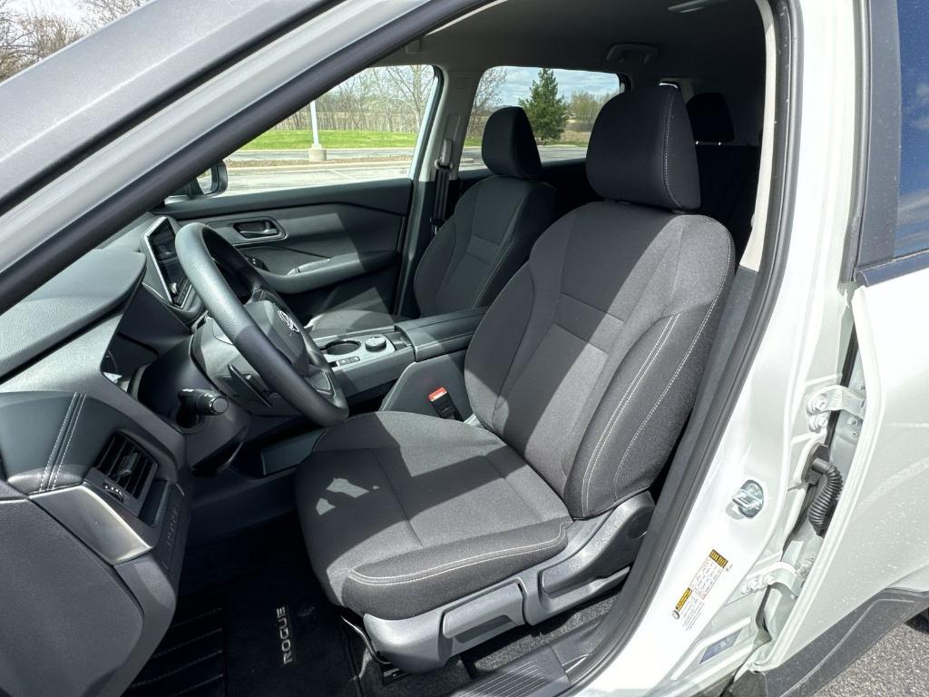 new 2025 Nissan Rogue car, priced at $30,919