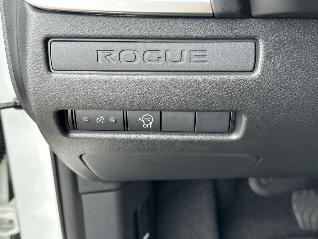 new 2025 Nissan Rogue car, priced at $30,919