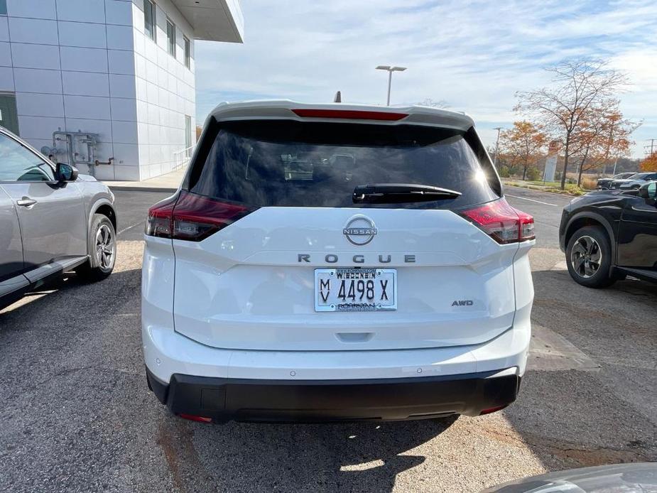 new 2025 Nissan Rogue car, priced at $27,512