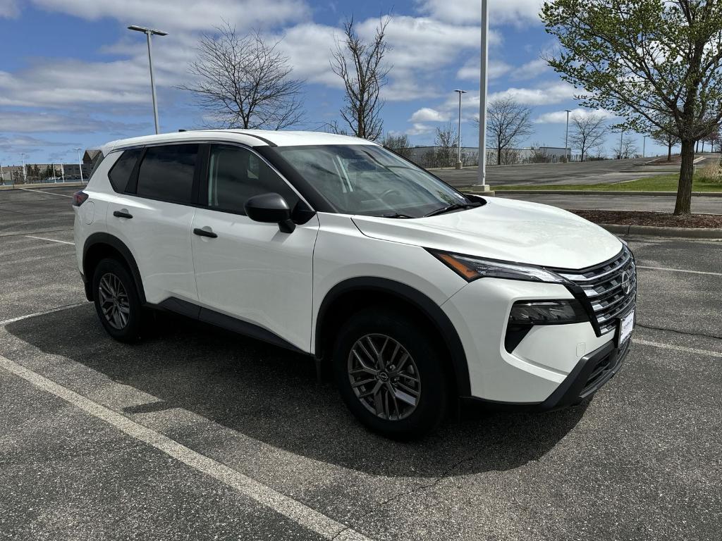 new 2025 Nissan Rogue car, priced at $30,919