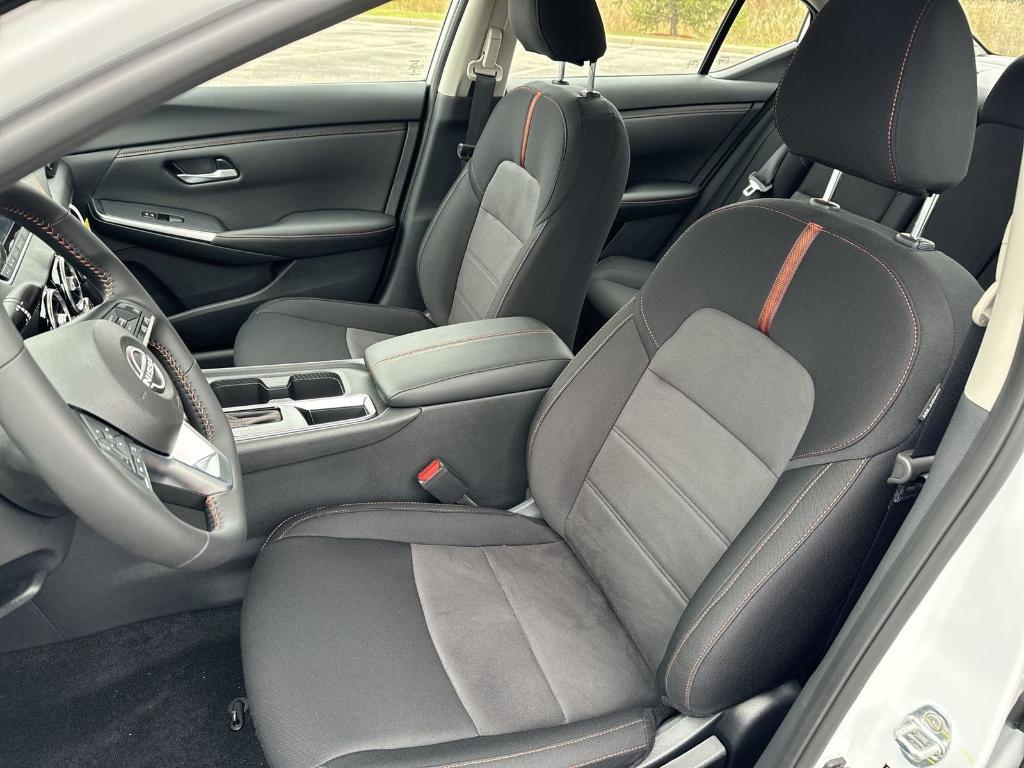 new 2025 Nissan Sentra car, priced at $21,670