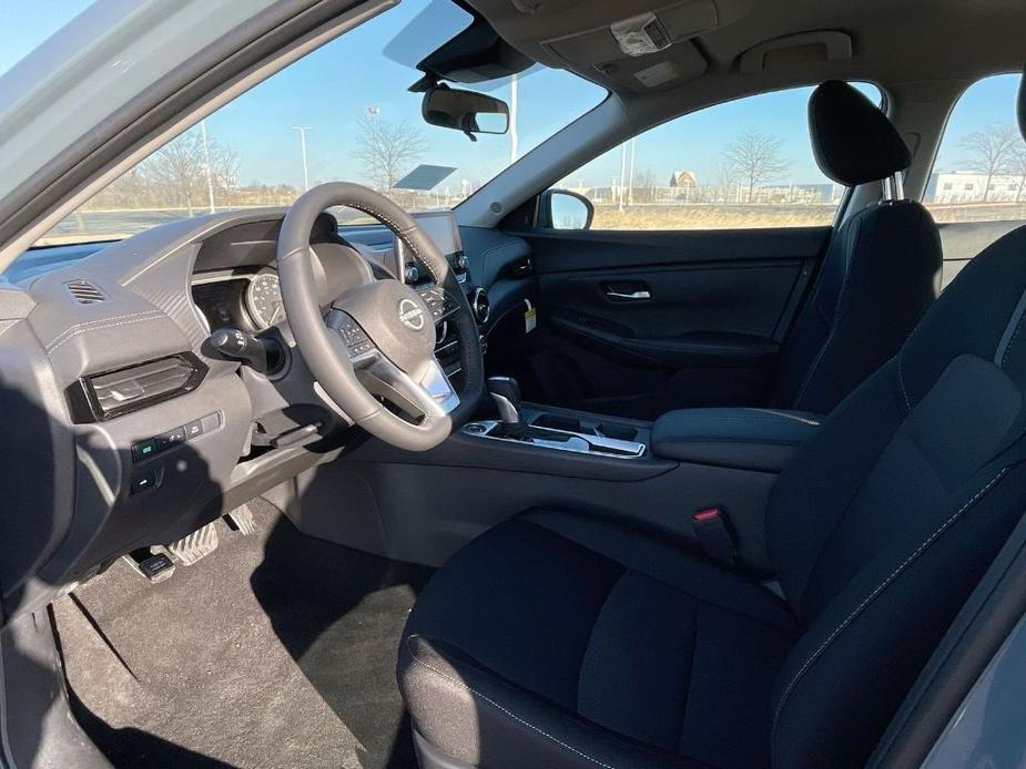 new 2025 Nissan Sentra car, priced at $18,723