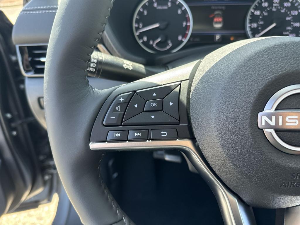 new 2025 Nissan Sentra car, priced at $18,798